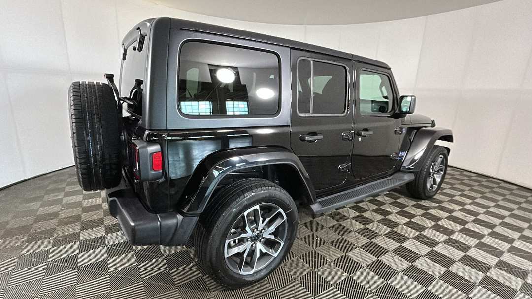 2024 Jeep Wrangler Sport S 4xe - Image 3
