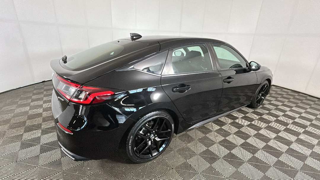 2024 Honda Civic Sport - Image 2