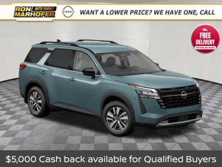 2026 Nissan Pathfinder SL