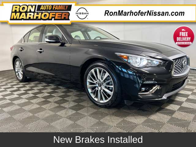2023 INFINITI Q50 LUXE