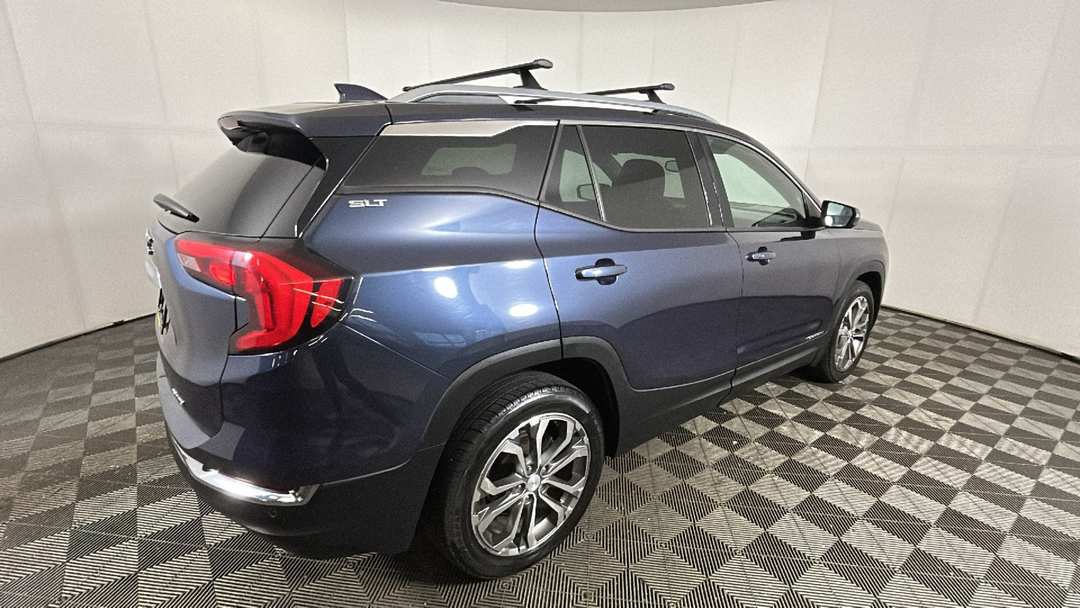 2018 GMC Terrain SLT - Image 3
