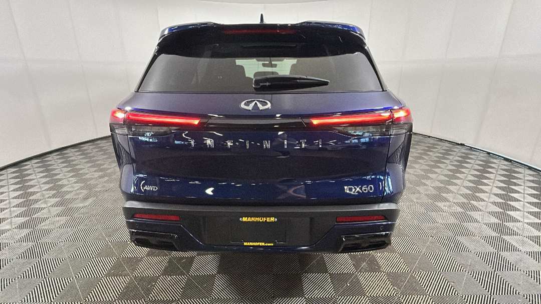 2024 INFINITI Qx60 LUXE - Image 3