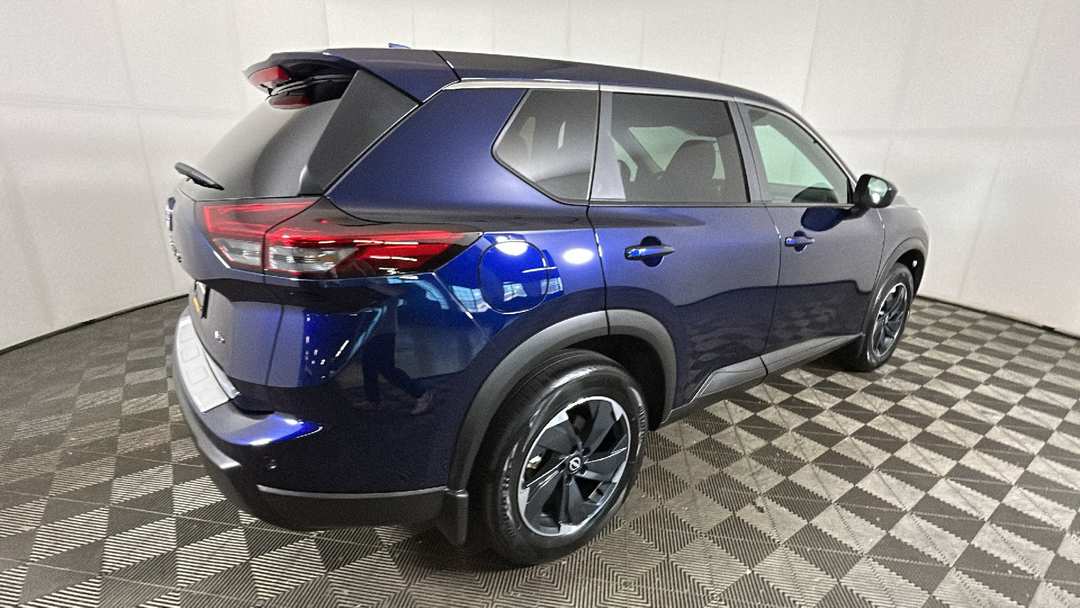 2026 Nissan Rogue SV - Image 3