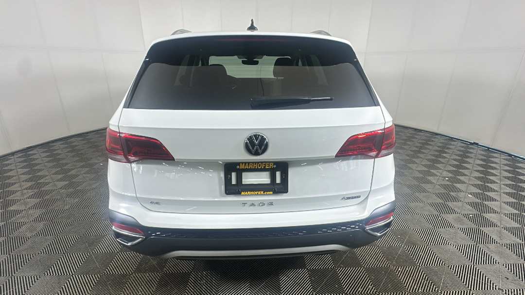 2022 Volkswagen Taos 1.5T SE - Image 3