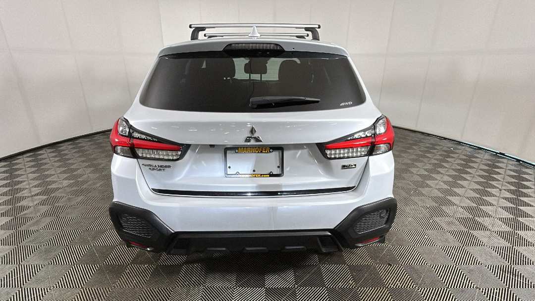 2024 Mitsubishi Outlander Sport 2.0 Trail Edition - Image 3
