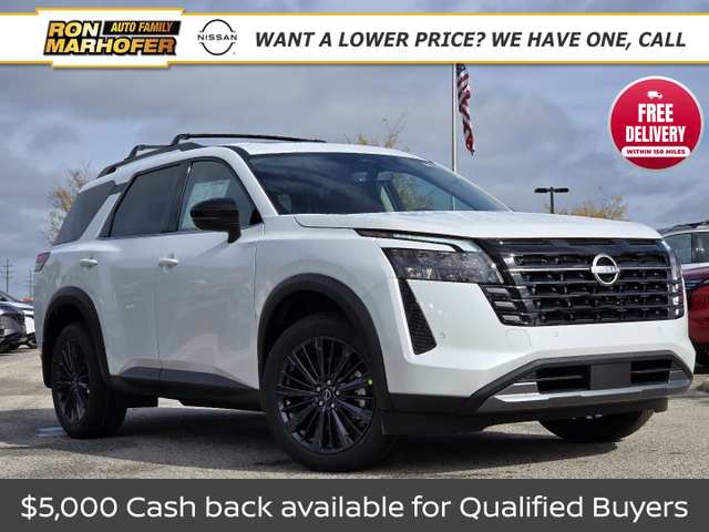 2026 Nissan Pathfinder SL