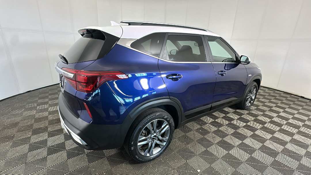 2023 Kia Seltos S - Image 3