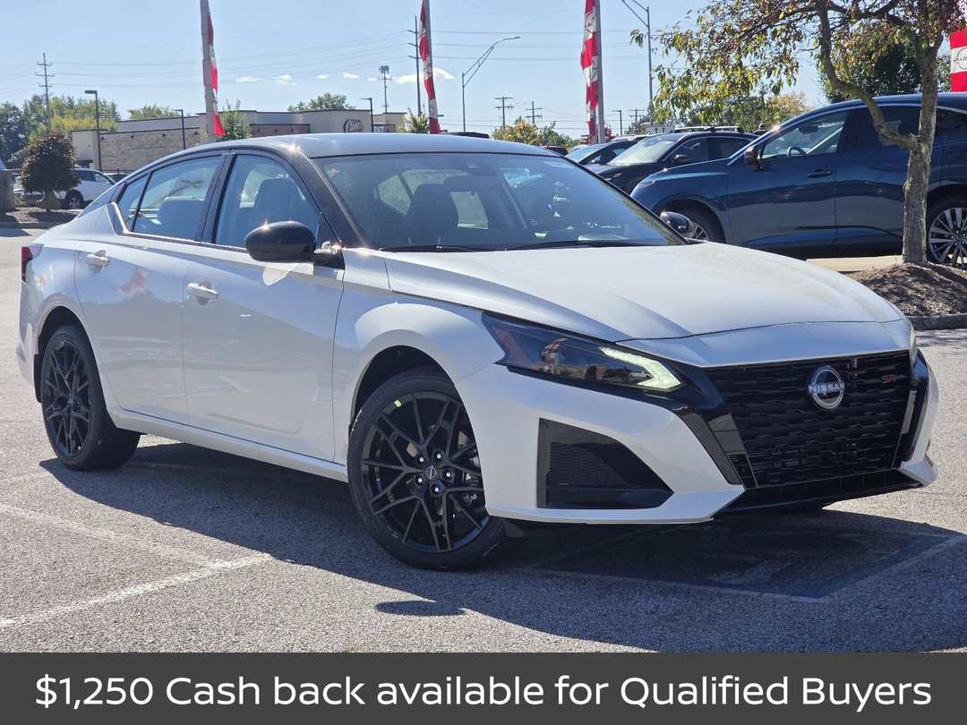 2026 Nissan Altima 2.5 SR - Image 3